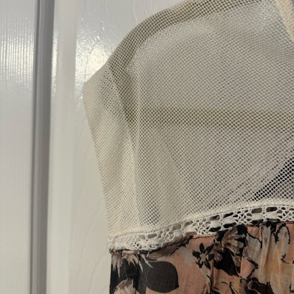 Free People Floral and Lace Blouse - Black, White, Pink - Picture 5 of 9